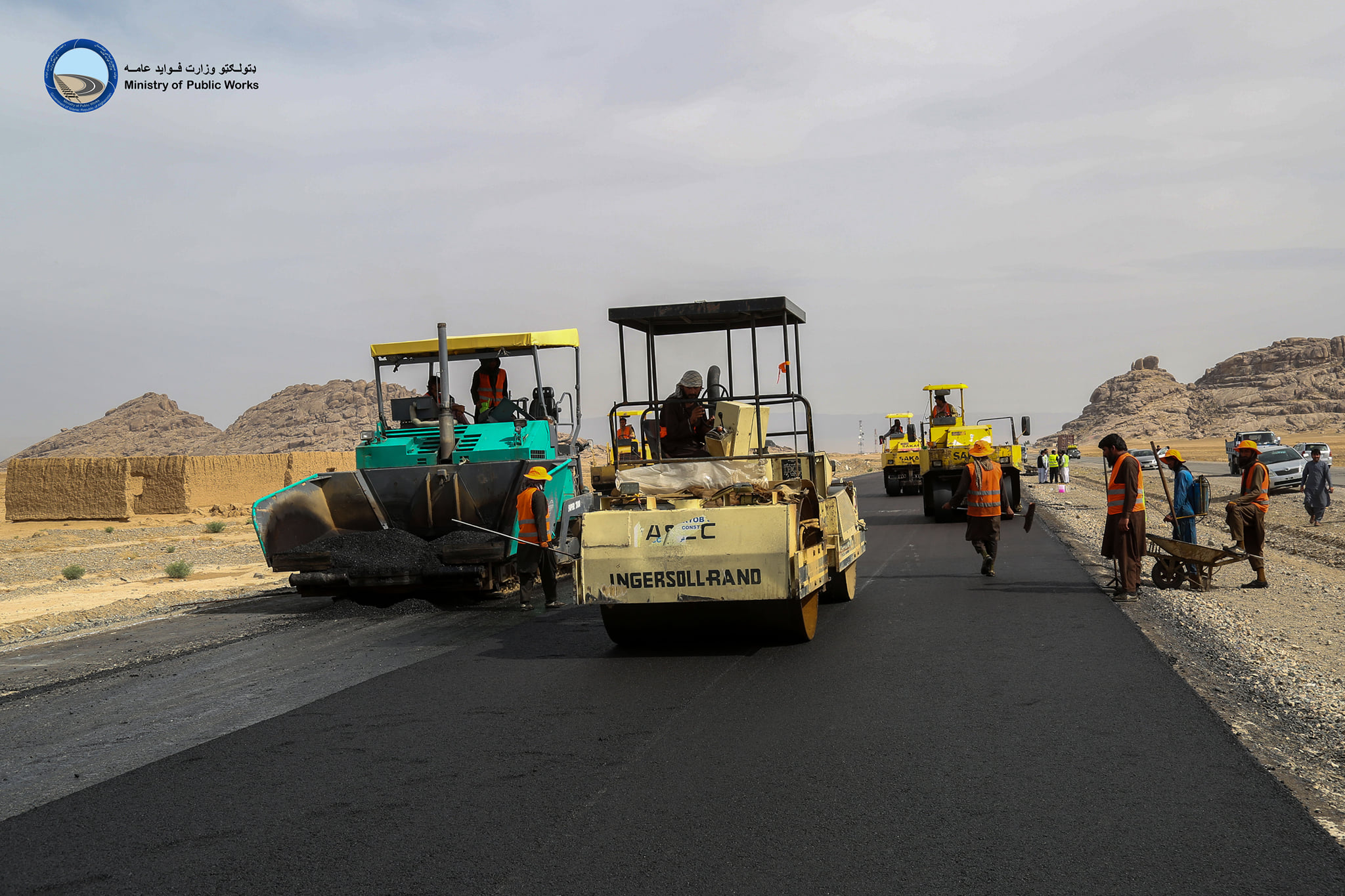 Kandahar: construction of 2nd lot of SpinBoldak highway reaches 70% progress