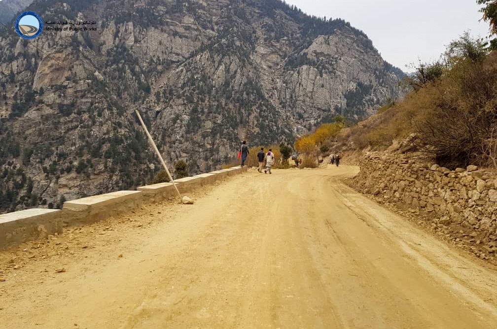 Nuristan: The Ishtavi-Gama rural road is under construction