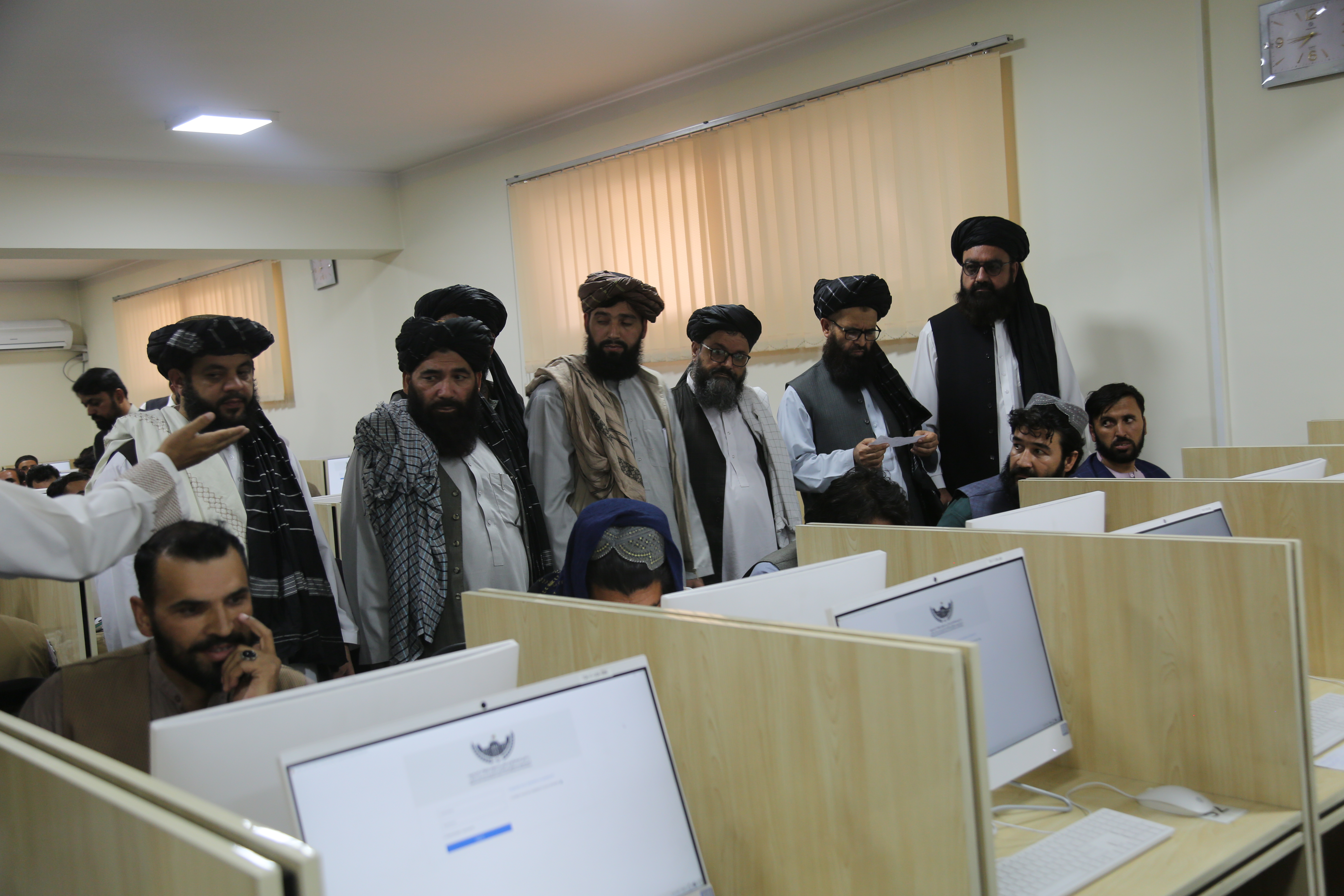 د ټولګټو وزارت د تخنیکي او مسلکي بستونو ازموینې پیل شوې