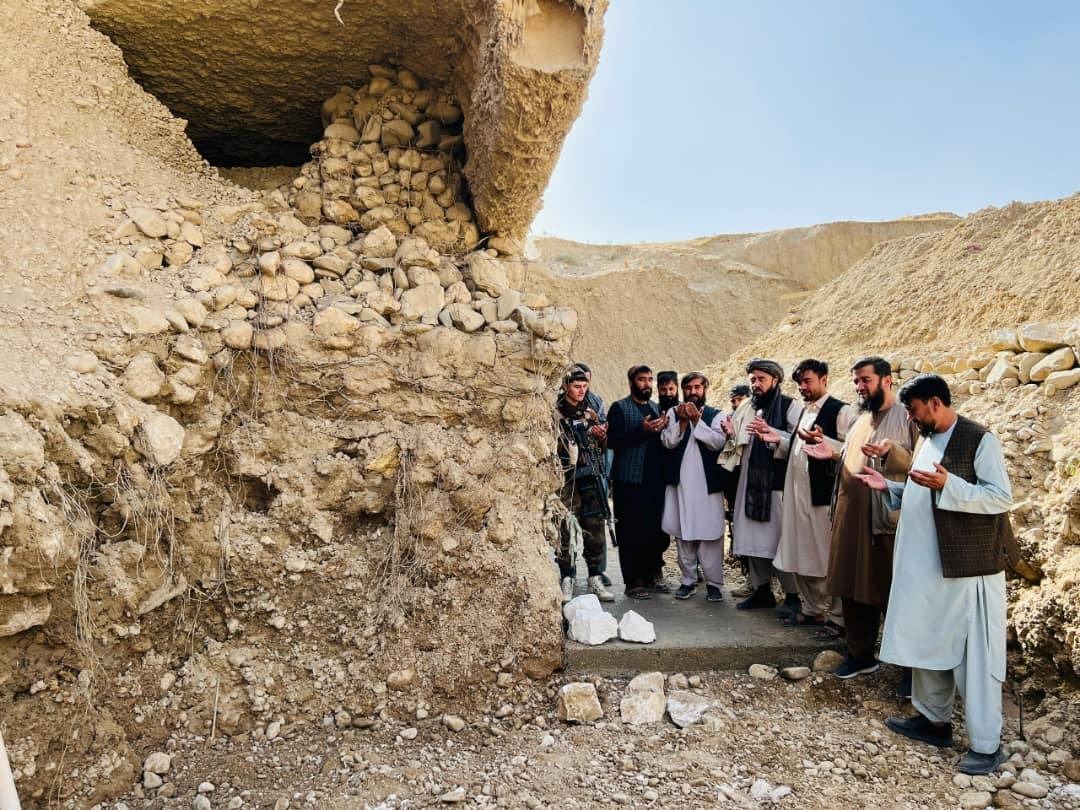 په فاریاب ولایت کې د ثورې پل د ترمیم چارې د څه باندې ۳.۷ میلیونه افغانیو په ارزښت پيل شوې