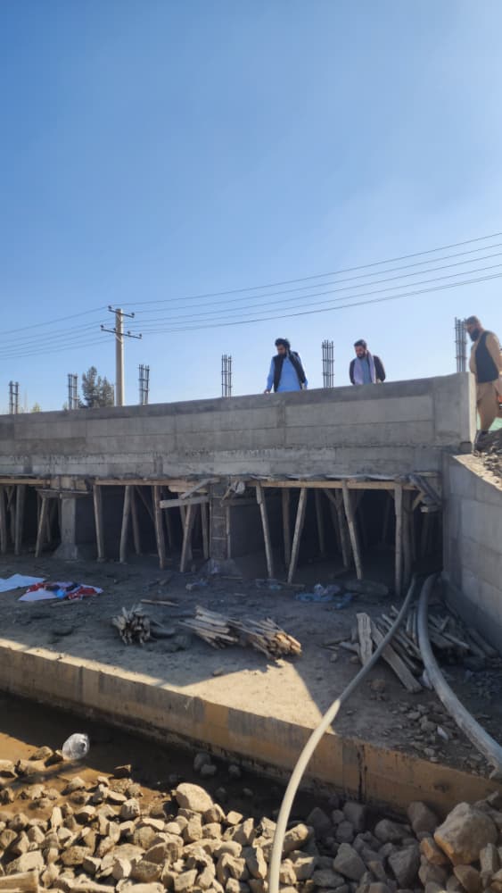 د ټولګټو وزارت یوه پلاوي د کابل – غزني دویم لین سړک له کاري بهیر څخه  لیدنه وکړه